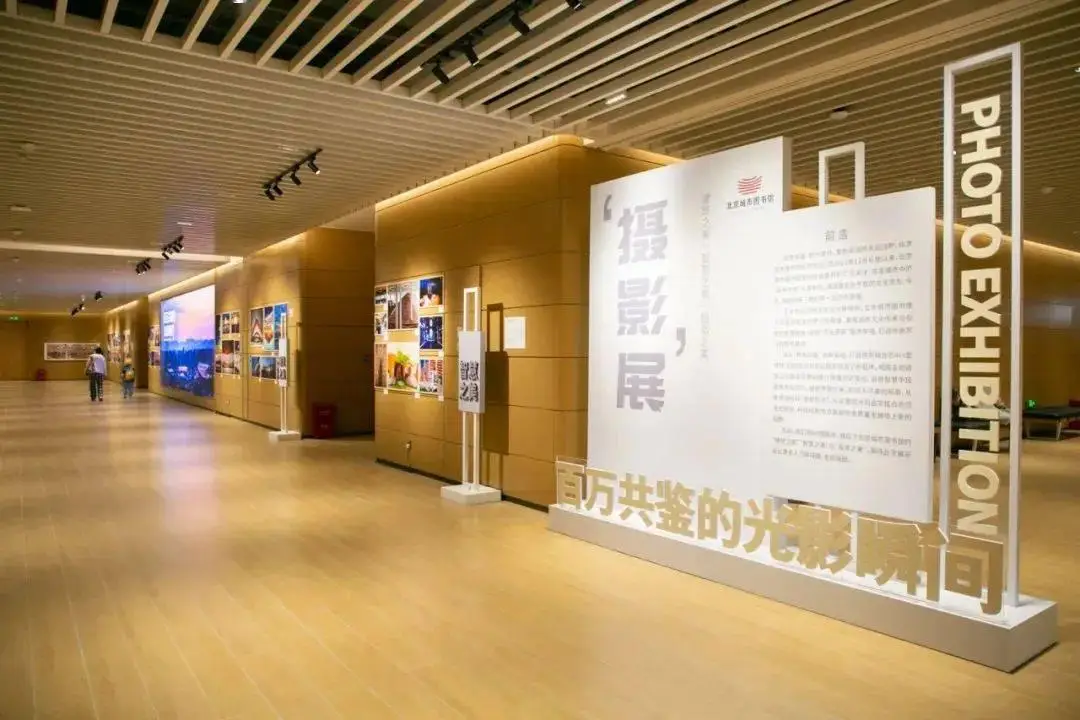 城市圖書館第一百萬位讀者來了