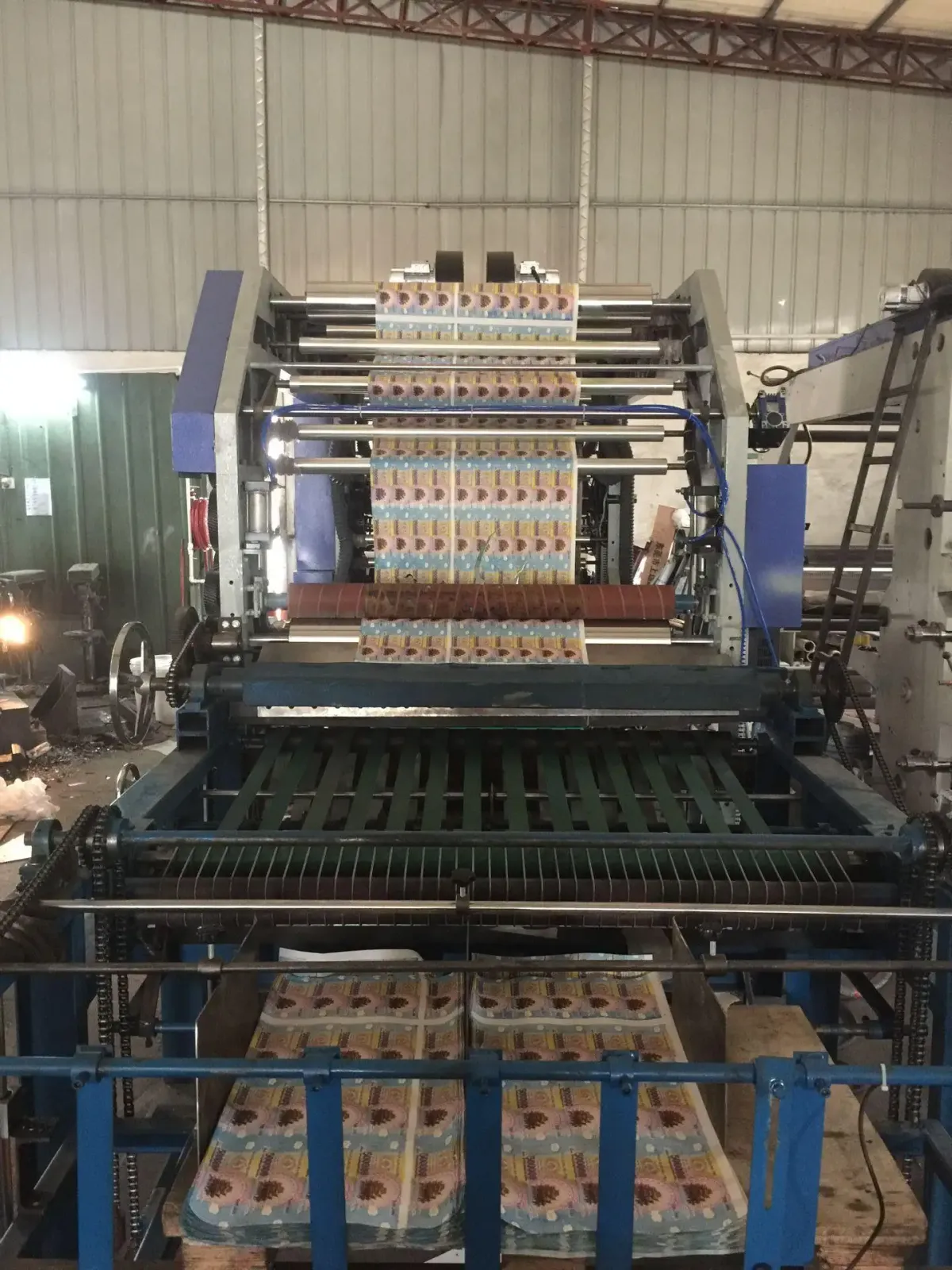 2024年，北美印刷企業(yè)還會(huì)采購(gòu)印刷機(jī)嗎？是柔印還是數(shù)碼？