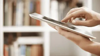 第二十一次全國(guó)國(guó)民閱讀調(diào)查顯示：數(shù)字閱讀方式深入國(guó)民生活